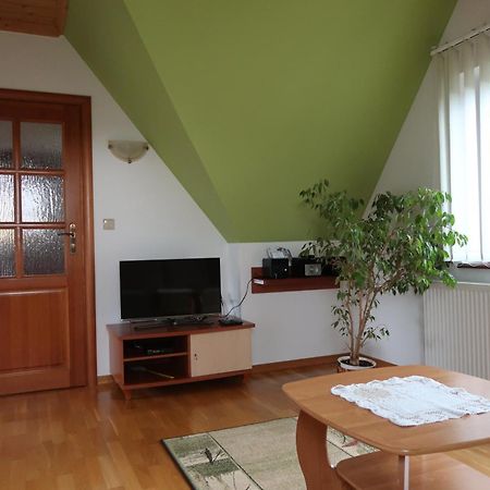 Apartamenty- Mieszkania Wakacyjne Czarna Gora Exterior photo